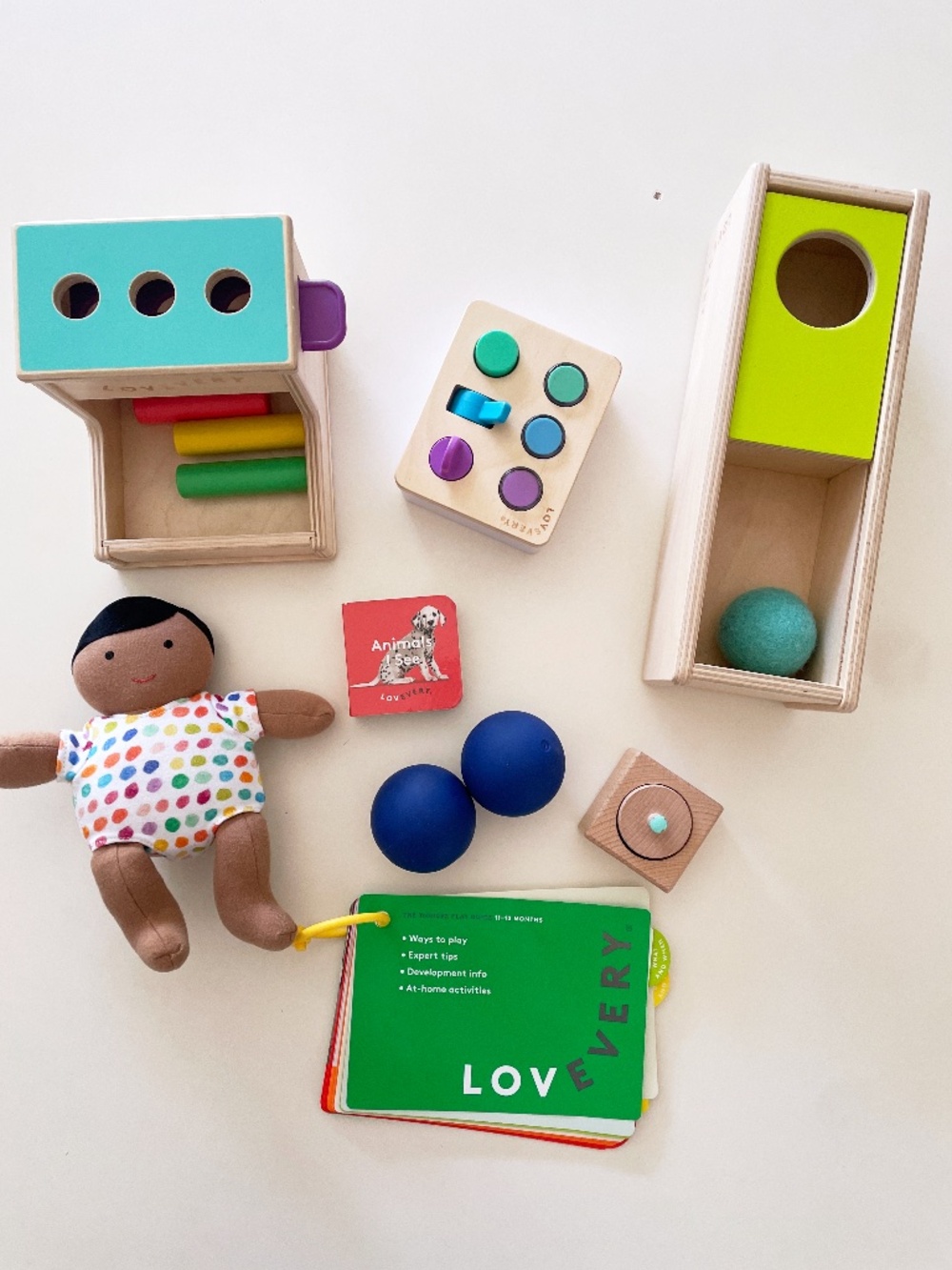 LOVEVERY playkit The Thinker 11-12mo